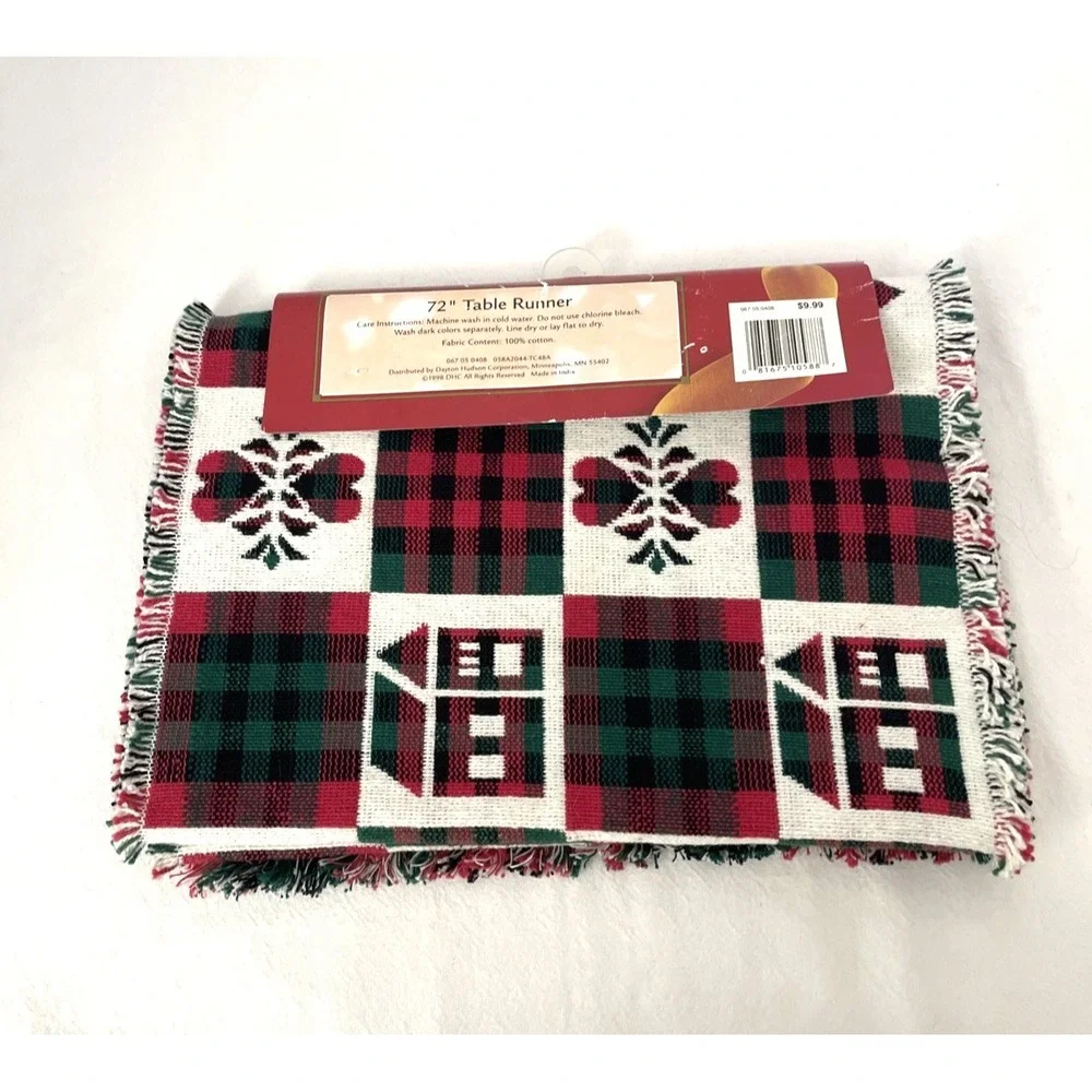 Vintage Dayton Hudson 1997 Table Runner 72